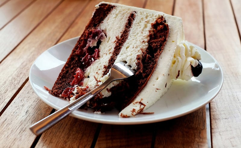 Artistic Cake Design